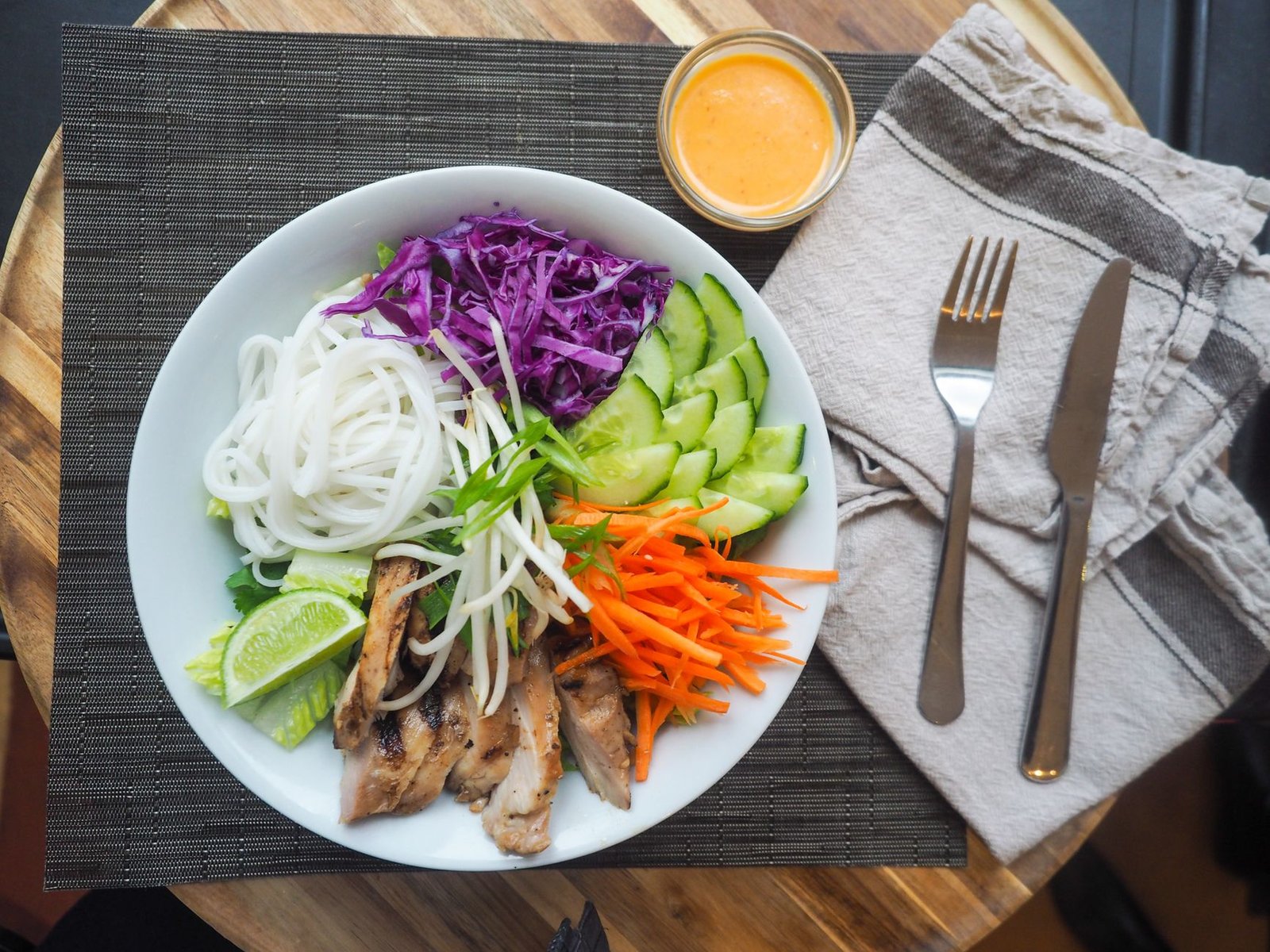 Marché DK Banh Mi | Vietnamese Restaurant, cuisine Vietnamese à Montréal